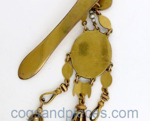 Gold & enamel, Dwerrihouse