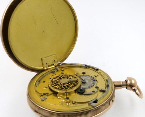 Gold repeating cylinder pocket watch