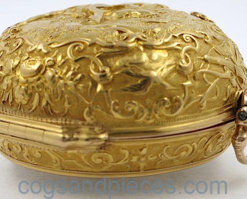 Gold repousse pair cased verge by Kipling, London