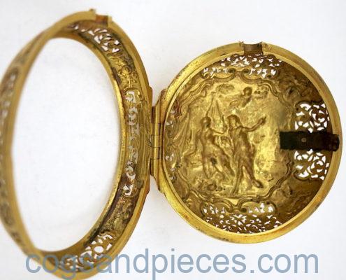 Gold repousse repeater