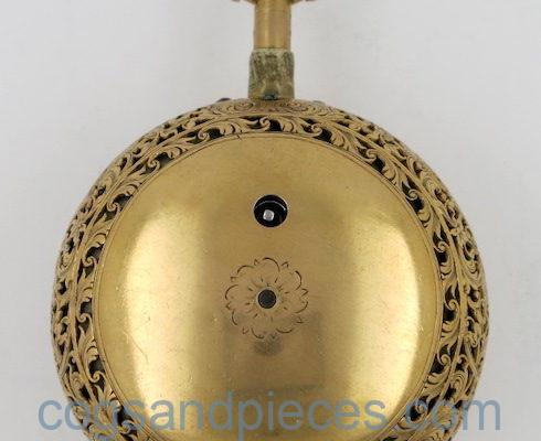 Gold repousse repeater