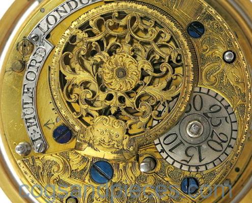 Gold repousse repeater