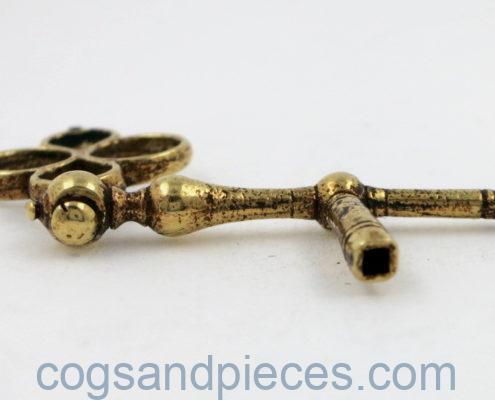 Gold crank key