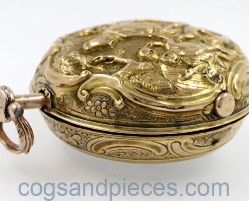 Gold repouse pair verge