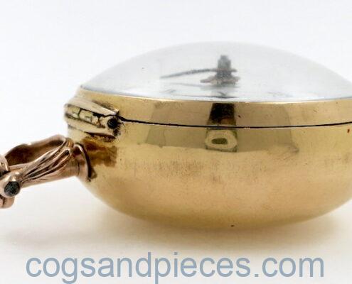 Gold repouse pair verge