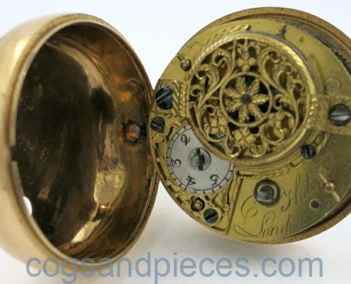Gold repouse pair verge