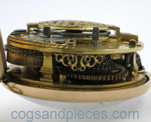 Gold repouse pair verge