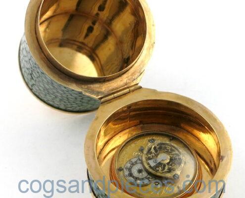Gold & shagreen cased verge