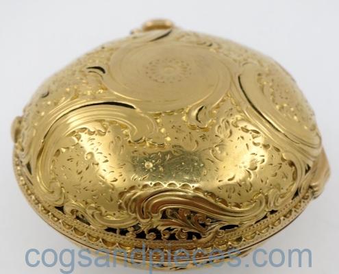 Gold repousse half quarter repeater