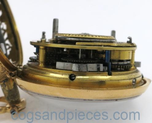 Gold repousse half quarter repeater