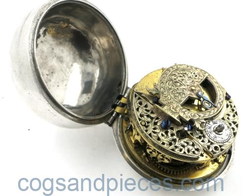 mock pendulum with calendar