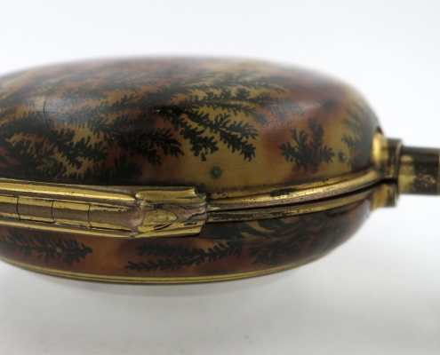 underpainted horn case