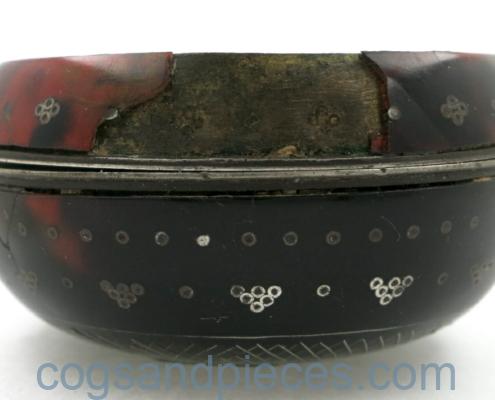 Shell/Silver Outer Case