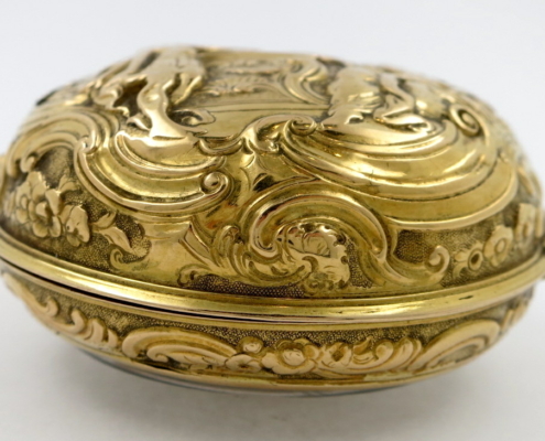 Talbot gold repousse verge