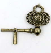 Gilt Brass Crank Watch Key 18th century 38 mm. UK size 5 & 9 (approx) Price £100